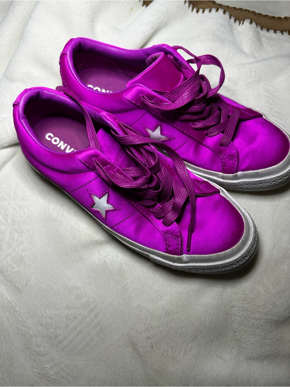 Converse Women's One Star Low Top Sneakers in Fuchsia